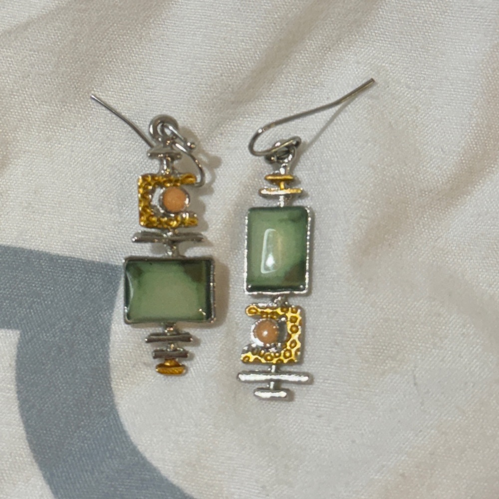 Elegant Green and Gold Earrings